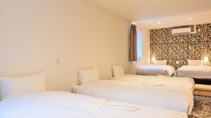 Family Studio, 1 Bedroom, Non Smoking | 1 bedroom, in-room safe, desk, laptop workspace