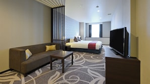 Coffres-forts dans les chambres, bureau, Wi-Fi gratuit, draps fournis