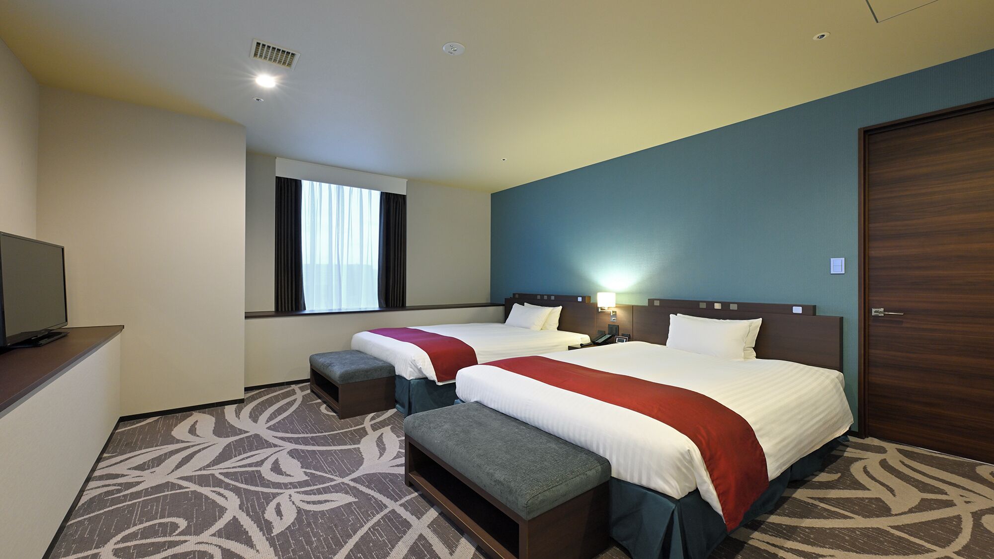 룸, 금연 (Corner Suite Twin Room) | 객실 내 금고, 책상, 무료 WiFi, 침대 시트