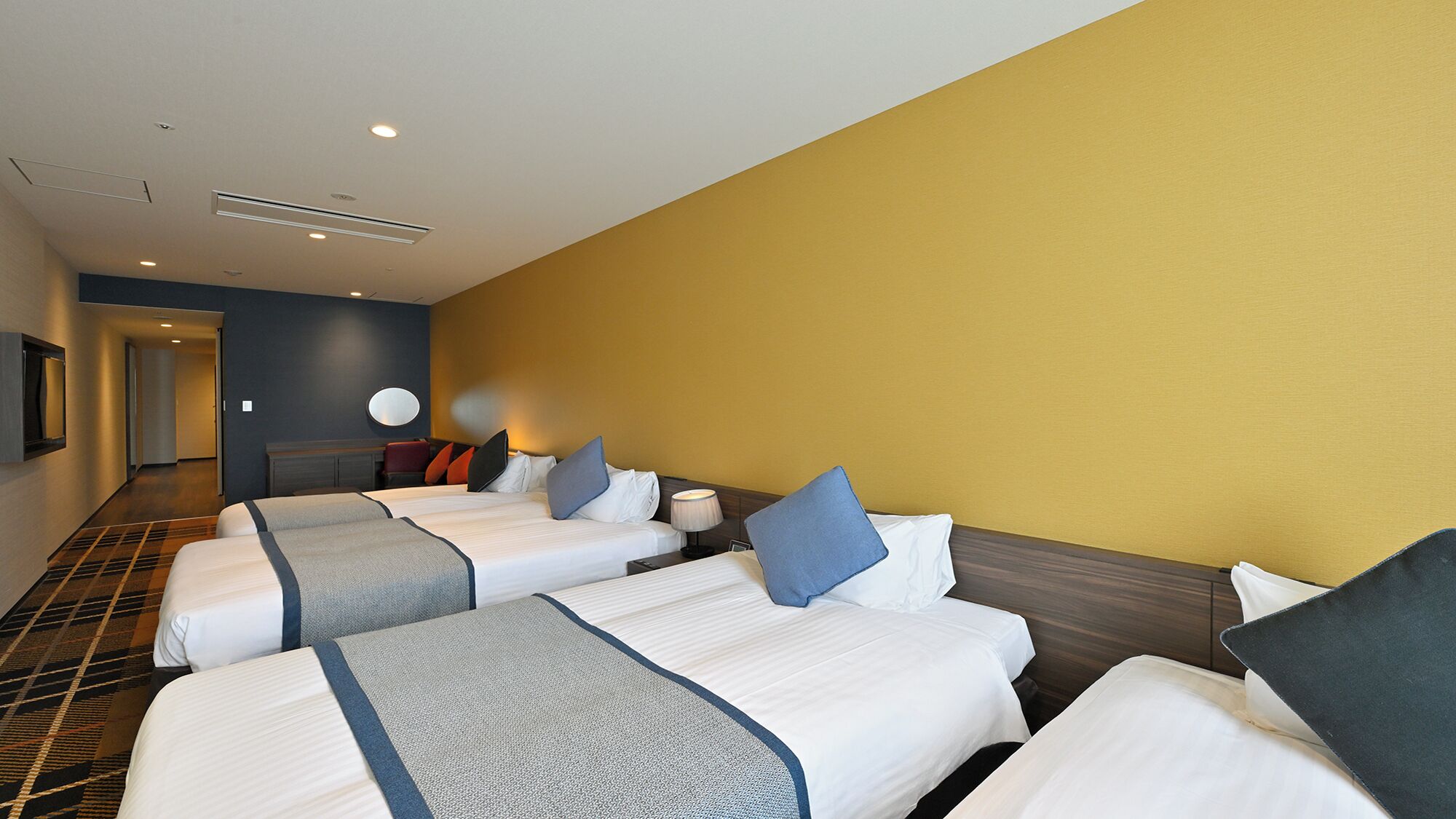 베이직 쿼드룸, 침실 4개, 금연 | 객실 내 금고, 책상, 무료 WiFi, 침대 시트