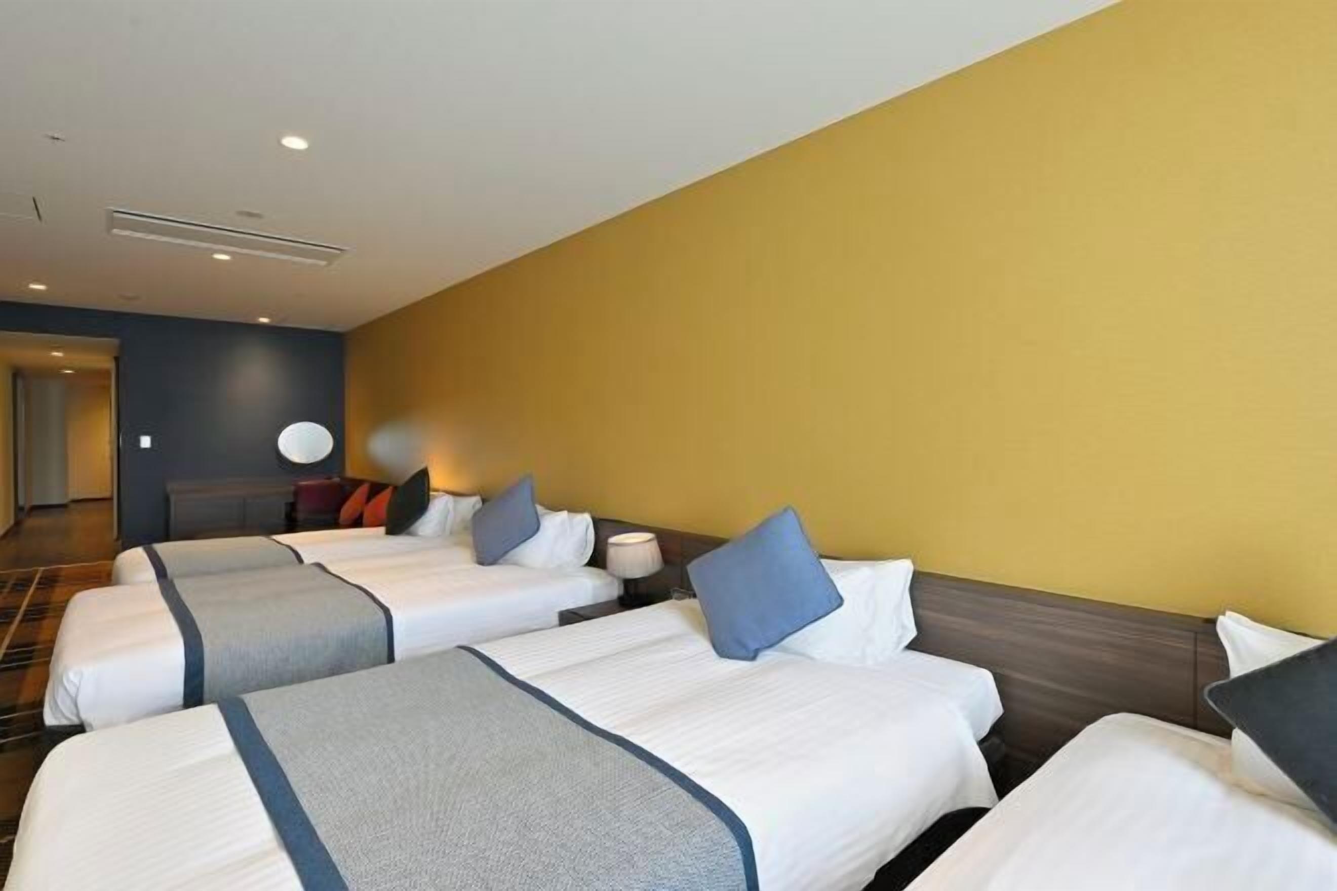 In-room safe, desk, free WiFi, bed sheets