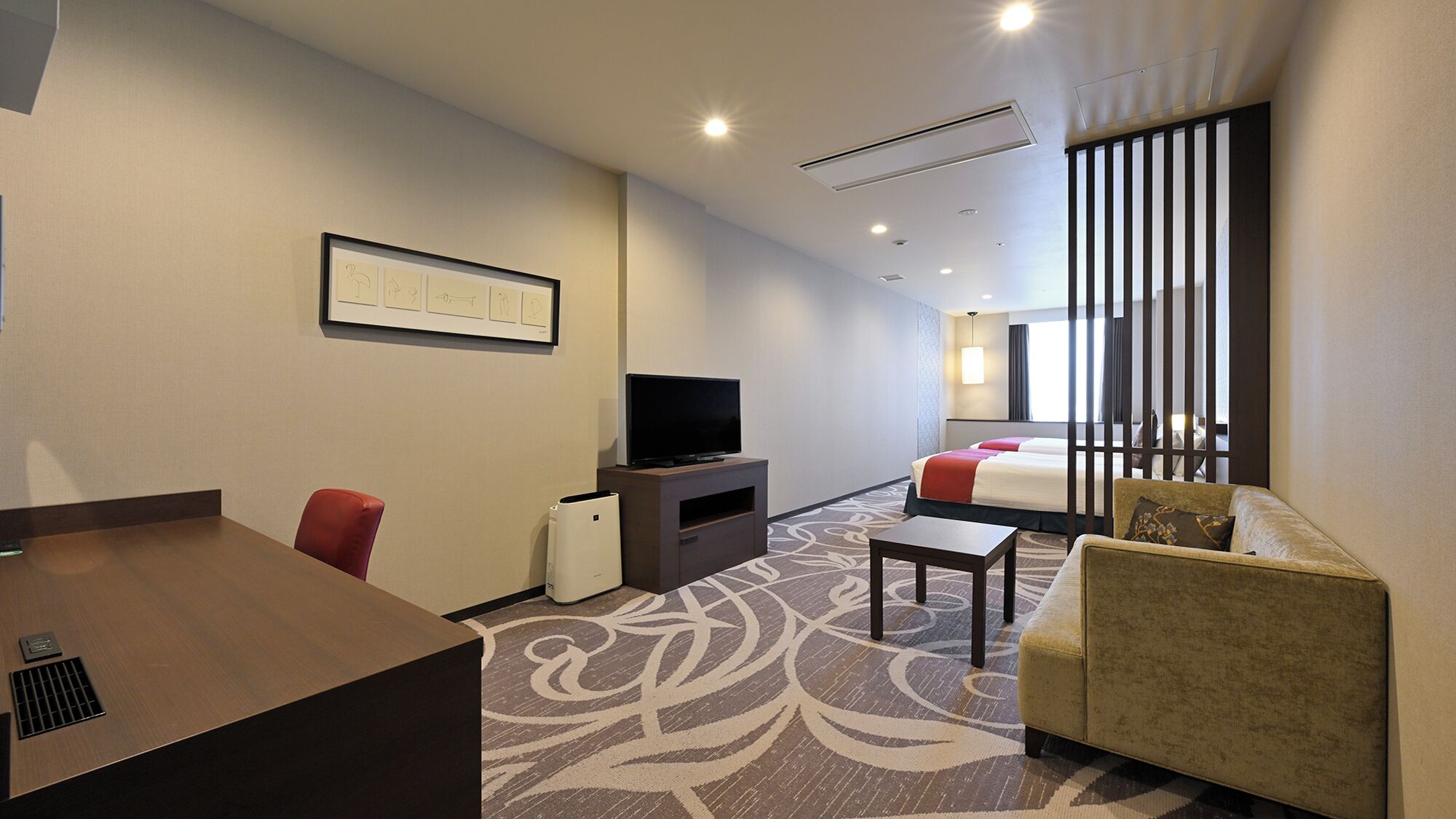 Deluxe Twin Room Non Smoking (2BedOnly) | In-room safe, desk, free WiFi, bed sheets