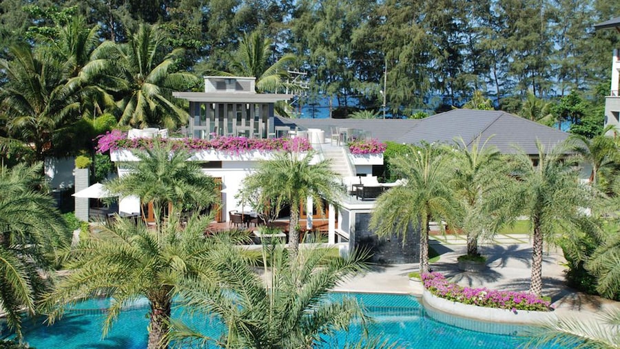 The Pearl of Naithon