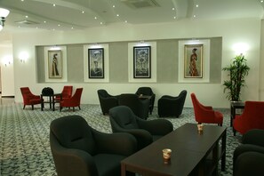 Lobby sitting area - Otel Akçakoca (Akcakoca)