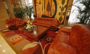 Lobby sitting area - New Beacon New Times International Hotel (Wuhan)
