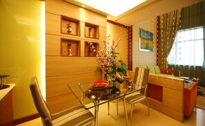 Executive Duplex Suite  | Room amenity - New Beacon New Times International Hotel (Wuhan)