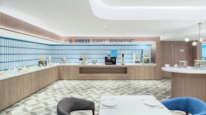 Frokost serveres