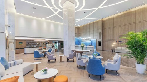 Holiday Inn Express Wuhan Jinyin Lake by IHG