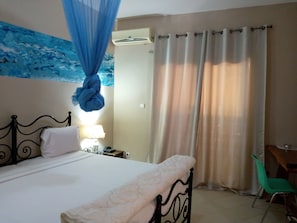 Minibar, in-room safe, desk, laptop workspace