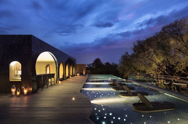 AuĂenpool, geöffnet von 07:00 Uhr bis 20:00 Uhr, Cabañas (kostenlos)