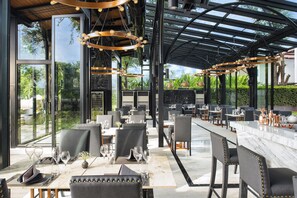 FrĂŒhstĂŒck, Mittagessen, Abendessen, internationale KĂŒche