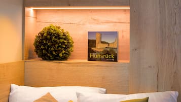 Comfort Single Room | In-room safe, desk, laptop workspace, blackout curtains