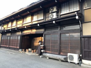 Front of property - Sosuke (Takayama)