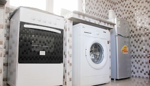 Căn hộ, 1 phòng ngủ, bếp | Bếp riêng | Tủ lạnh, lò vi sóng, lò nướng, bếp nấu 