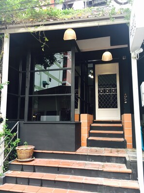 Exterior - Popcorn House Ratchada (Bangkok)