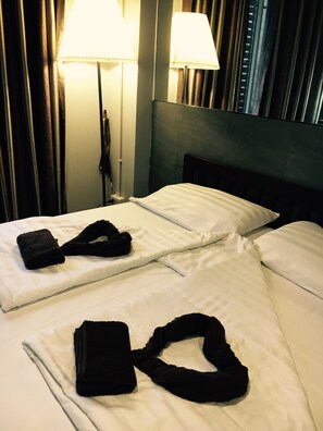 Free WiFi, bed sheets - Popcorn House Ratchada (Bangkok)