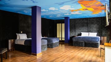 1 bedroom, premium bedding, minibar, in-room safe