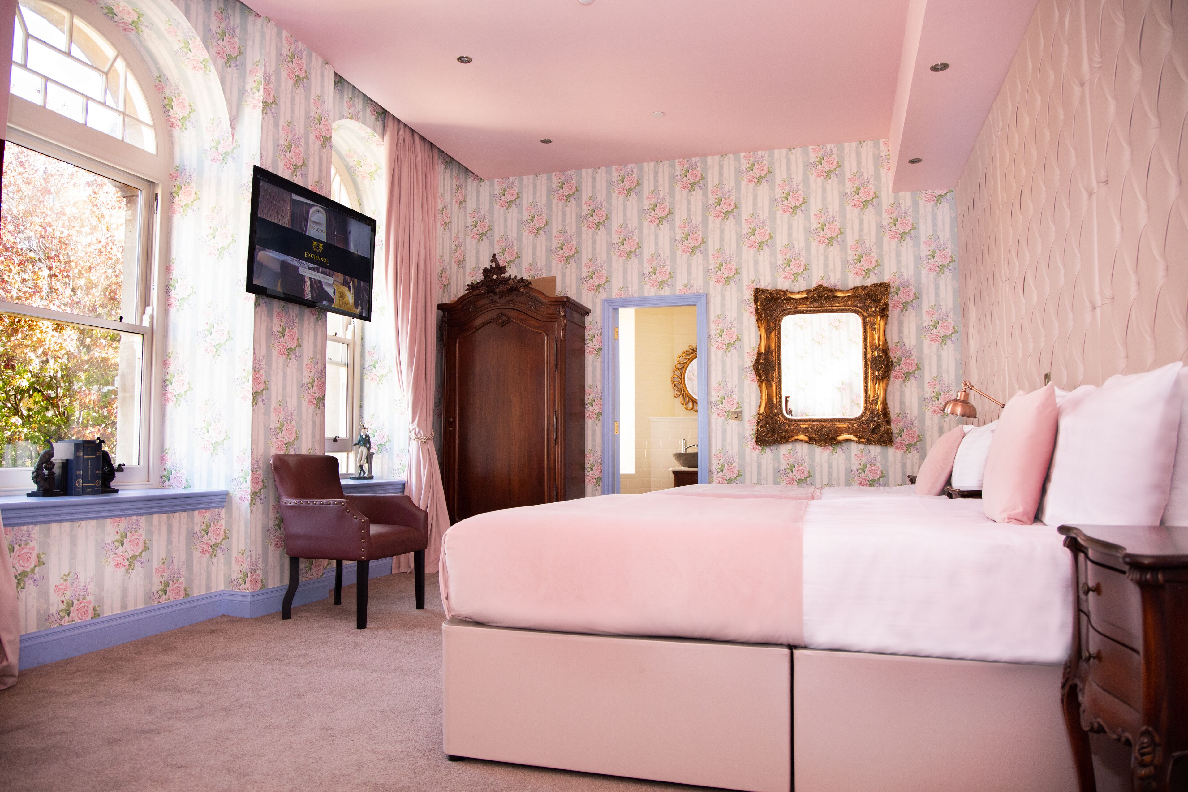 quadruple room | in-room safe, individually decorated, iron/ironing board, free wifi