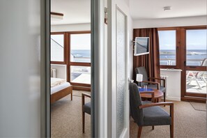 Deluxe Double Room, Balcony, Sea View | Soundproofing, free WiFi, bed sheets - Hotel Rooad Weeter (Helgoland)