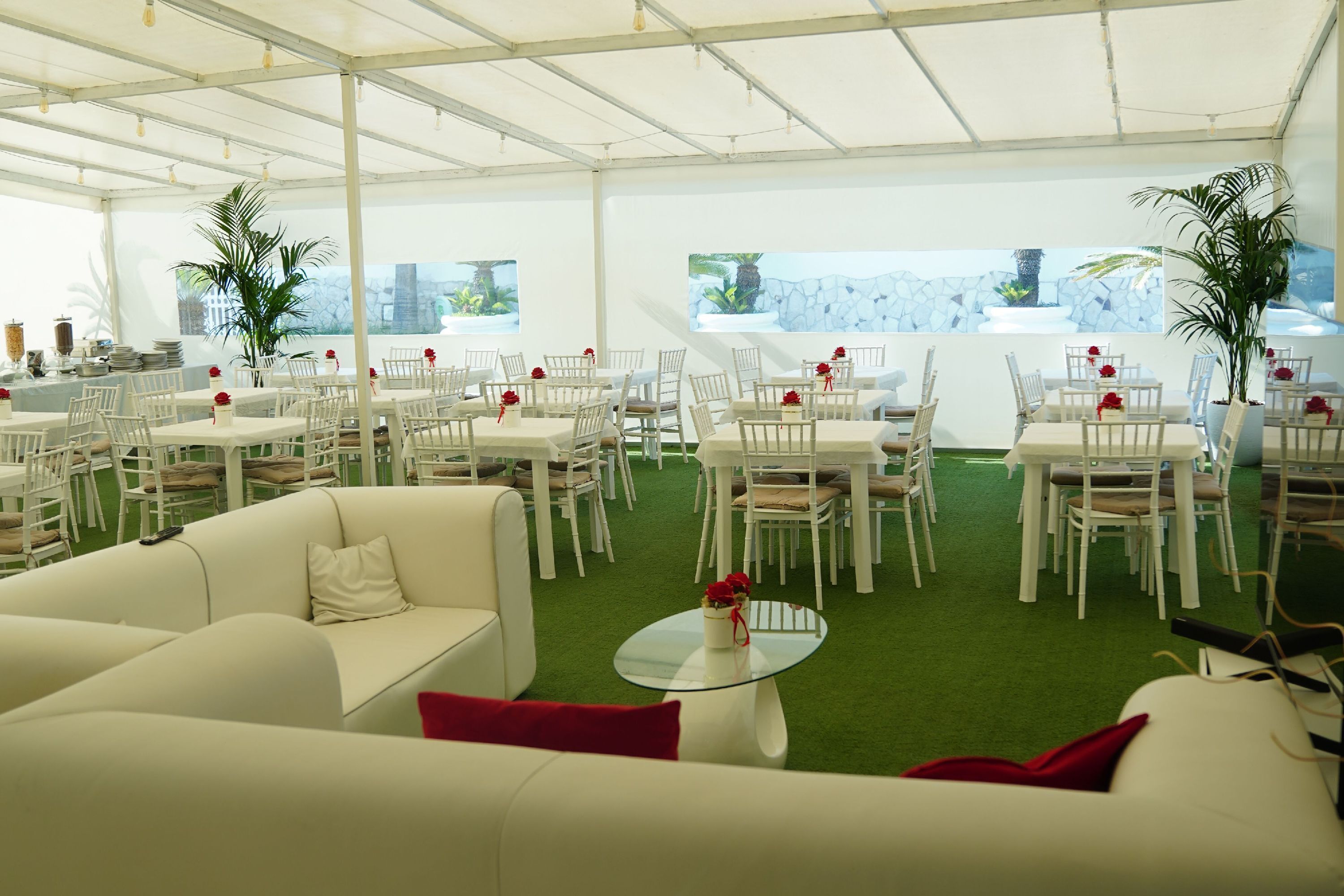 Tägliches inbegriffenes Frühstücksbuffet