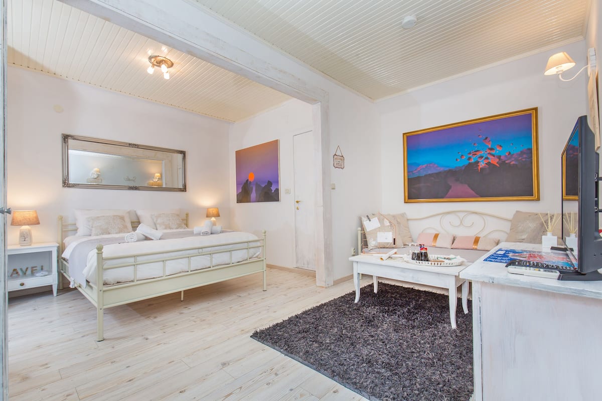 Doppia Deluxe, 1 letto queen con divano letto | 1 camera, biancheria in cotone egiziano