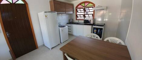 Apartment, 2 Bedrooms | Private kitchen | Fridge, microwave, cookware/dishes/utensils