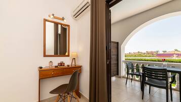Studio Superior | Quang cảnh ban công