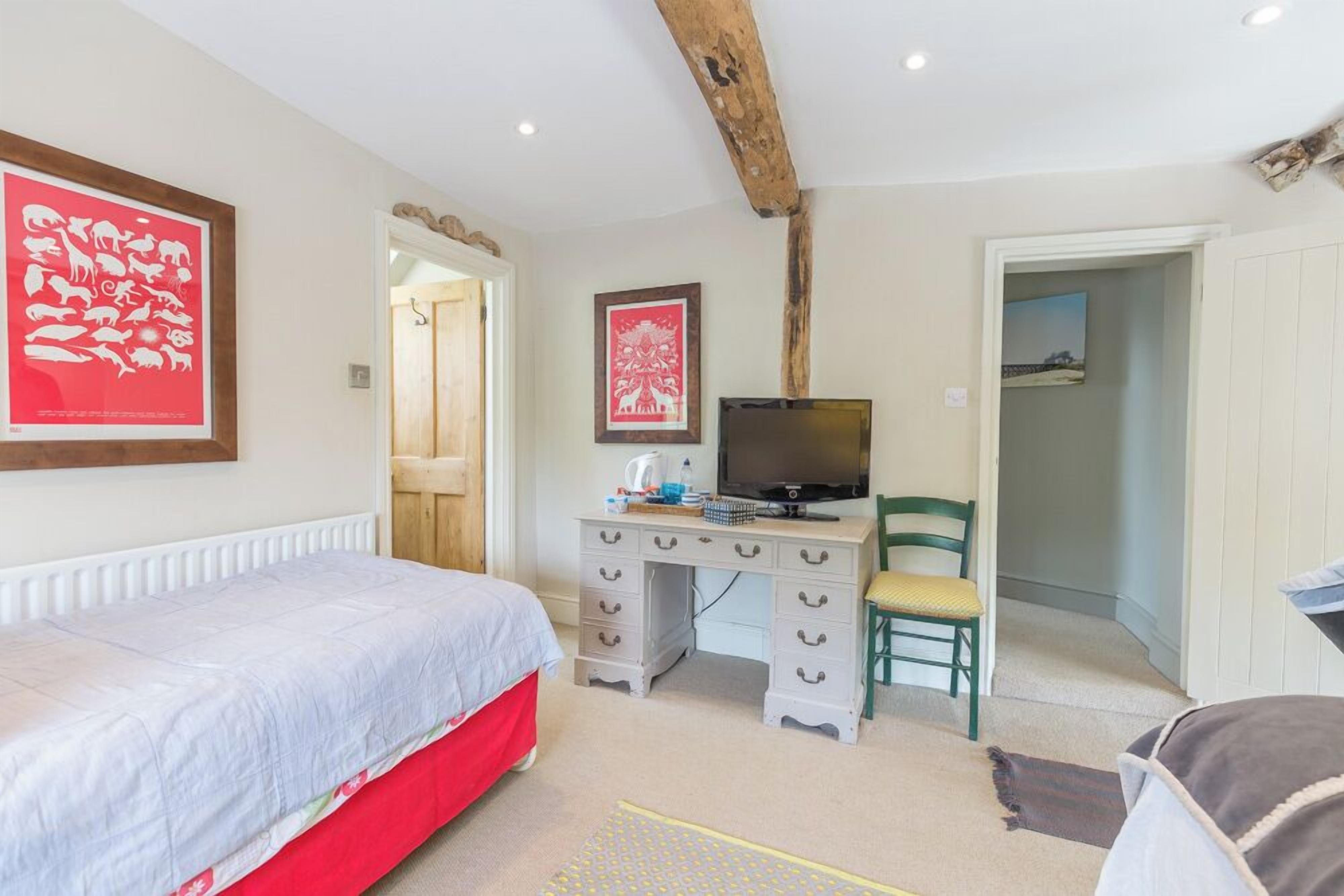 Photo - Church End Cottage B&B