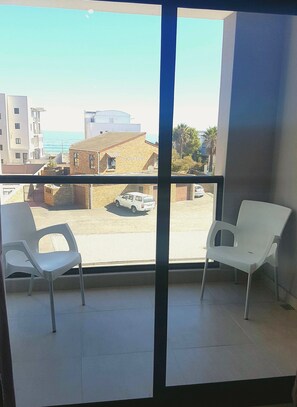 TWO BEDROOM APARTMENT (Coral Road) | Balcony - TC Villas (Cape Town)