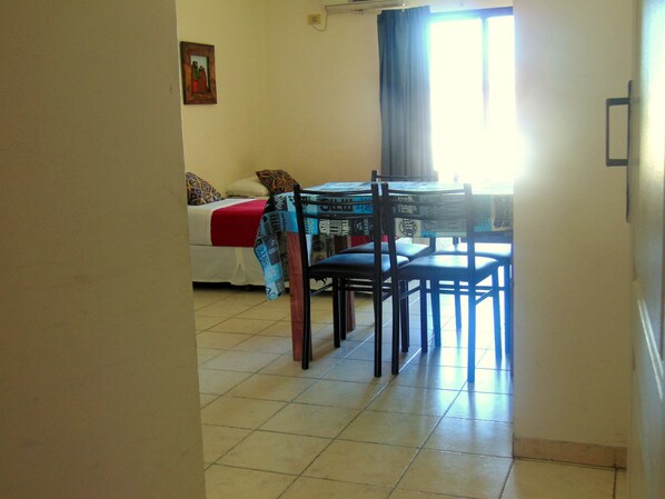 Apartament familiar | Sala d'estar | Televisor de pantalla plana