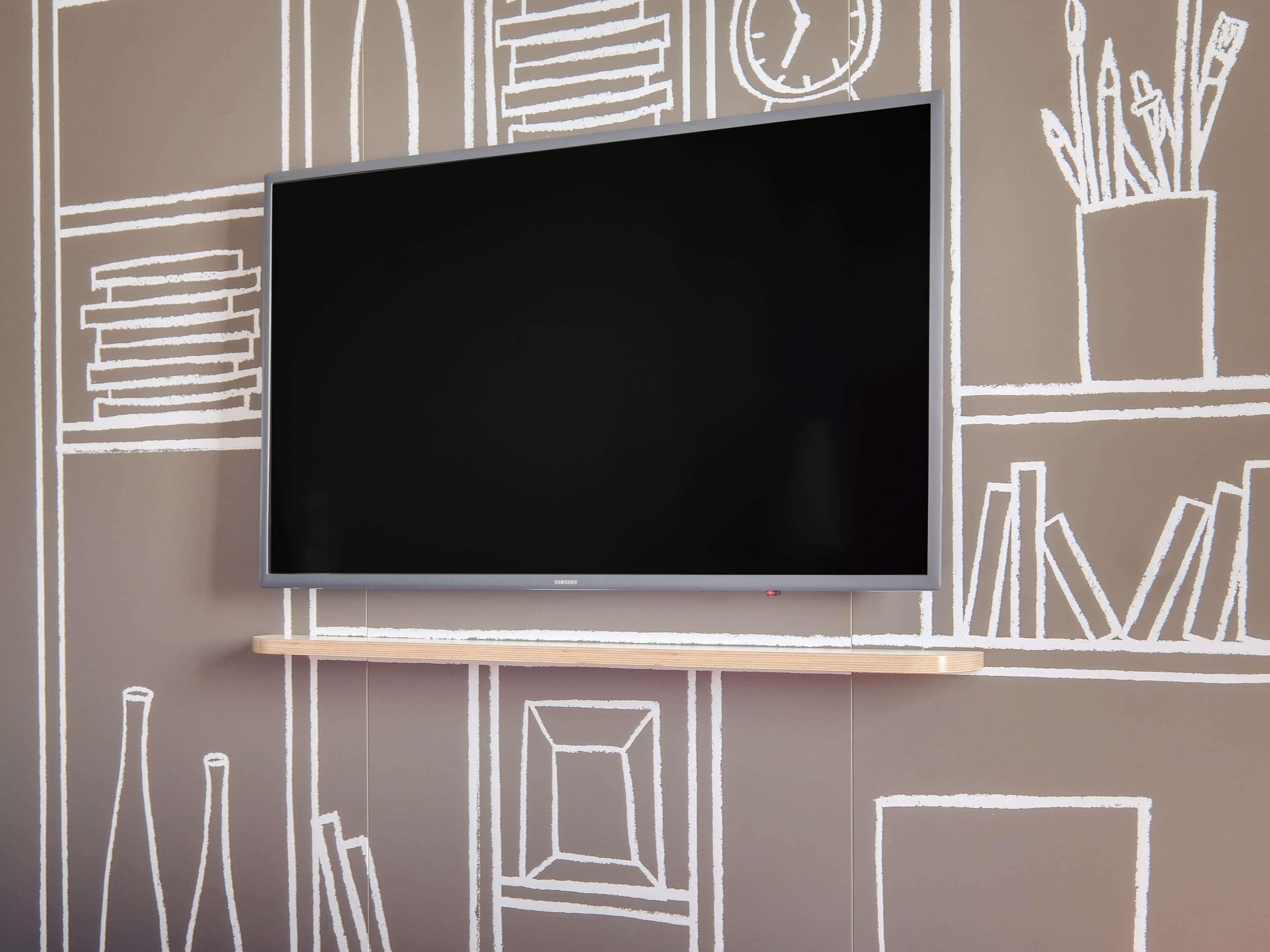 standard room, 1 double bed | blackout curtains, soundproofing, iron/ironing board