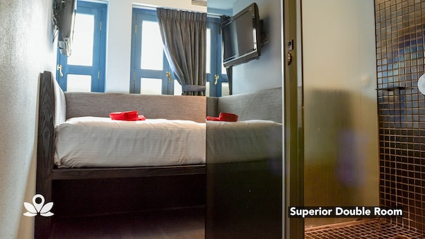 Superior Double Room - ZEN Rooms People's Park Complex (Singapore)