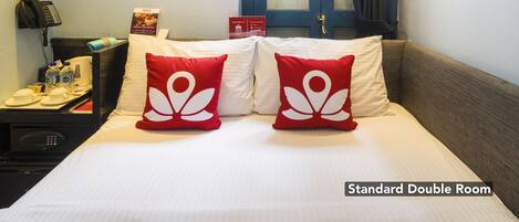 Standard Double Room | In-room safe, iron/ironing board, free WiFi, bed sheets