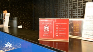 Reception - ZEN Rooms People's Park Complex (Singapore)