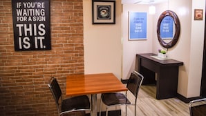 Restaurant - ZEN Rooms Pryce Business Park (Davao)