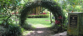 普萊斯商業園區禪房飯店