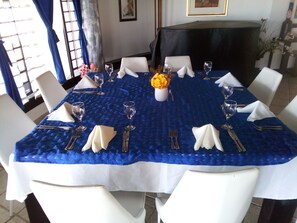 Breakfast, lunch and dinner served - Kitewind Apartahotel Cabarete (Cabarete)