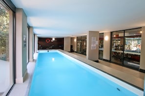 Piscine couverte