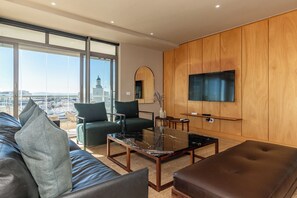 Deluxe Apartment | Living area