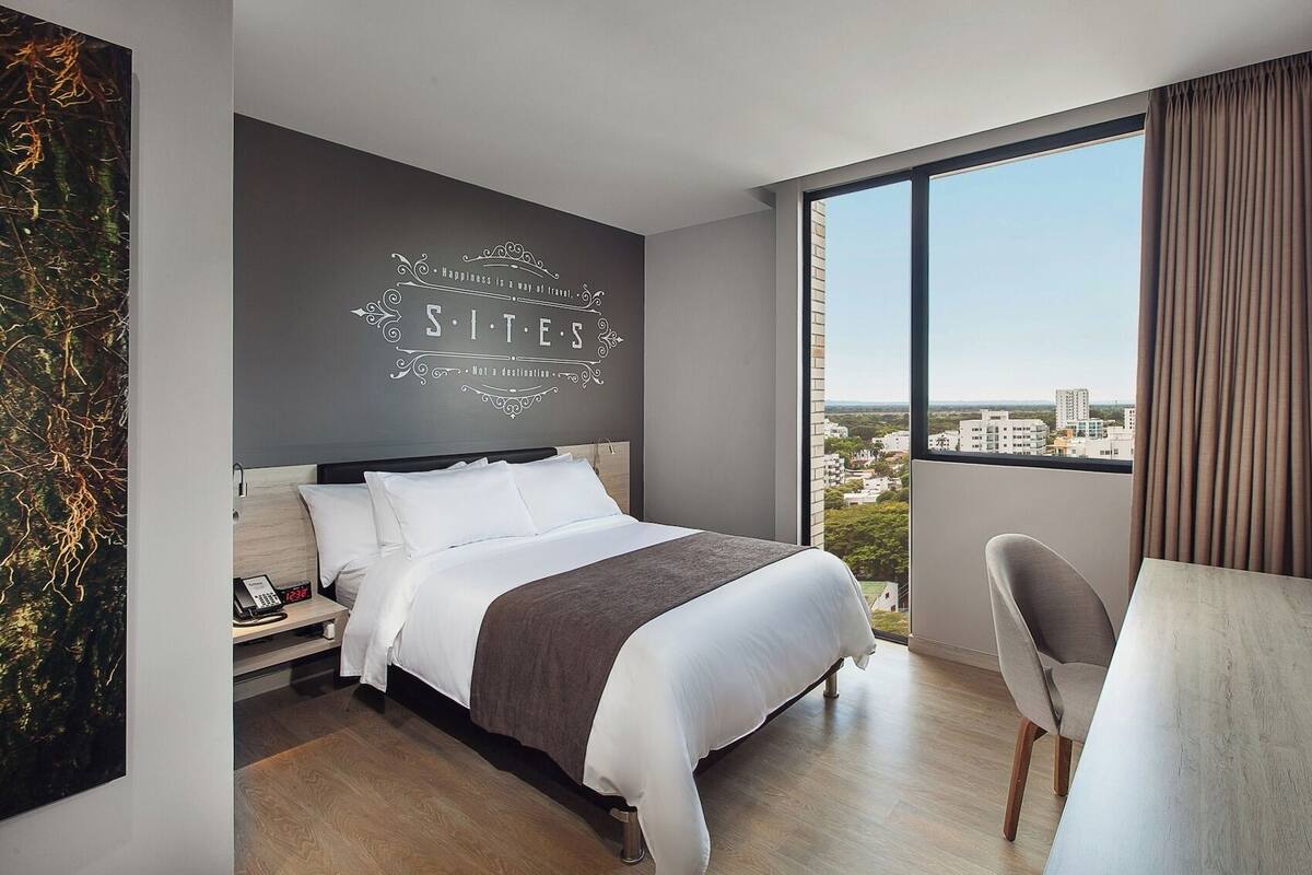 Premium bedding, minibar, in-room safe, desk
