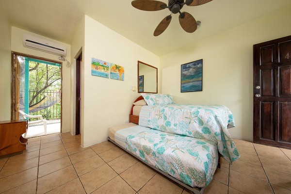 Standard Triple Room, Private Bathroom | Premium bedding, memory foam beds, in-room safe, desk