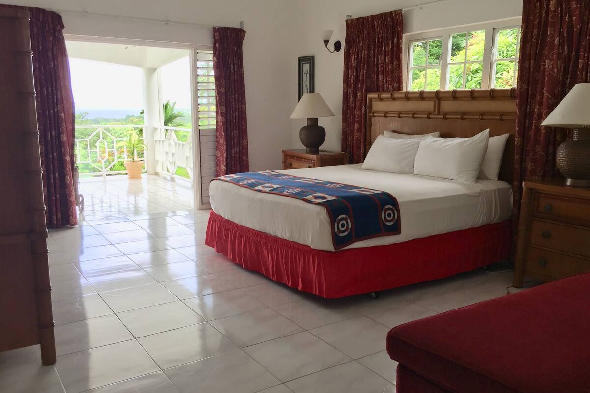 Presidential Suite, 1 King Bed, Balcony, Sea View | In-room safe, iron/ironing board, rollaway beds, free WiFi
