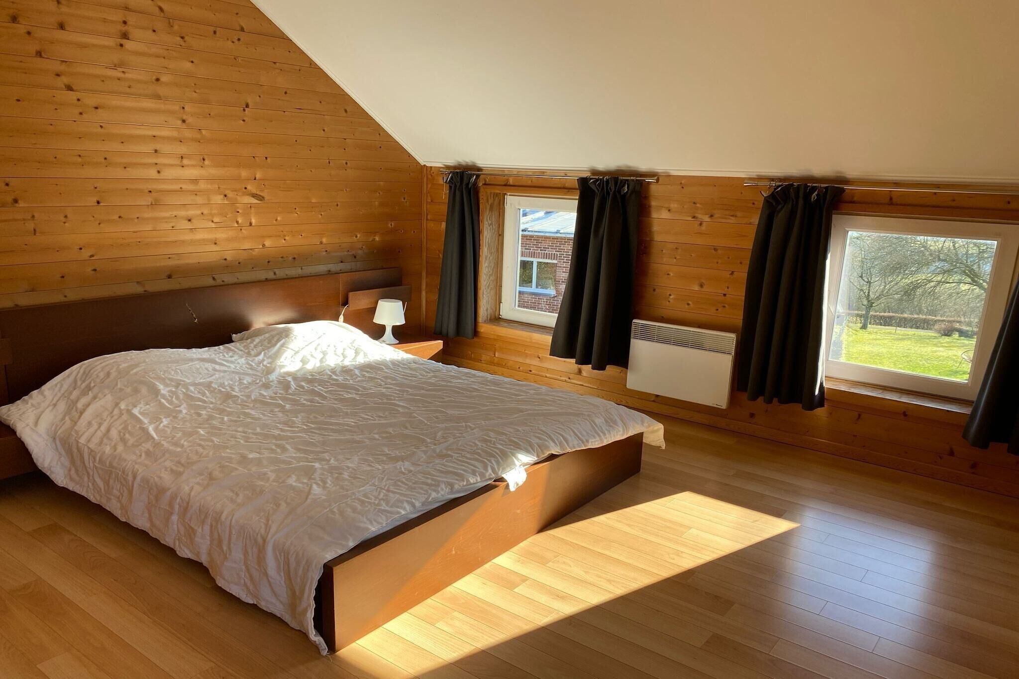 5 bedrooms, WiFi (free)