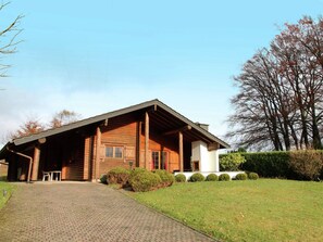 Exterior - Stavelot Chalet with Garden (Hockai)
