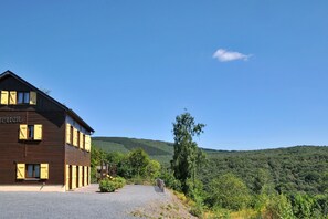 Exterior - Holiday Home in La Roche with Sauna & Games (La Roche)