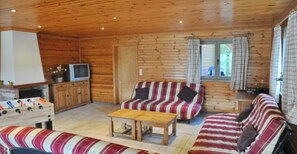 Smart TV, fireplace, DVD player, foosball - Holiday Home in La Roche with Sauna & Games (La Roche)