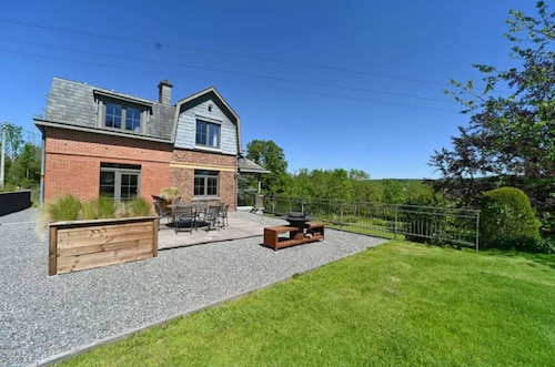 Vakantiehuis in Durbuy met Tuin & BBQ