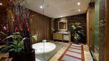 Jetted tub