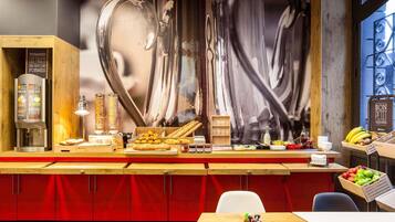Daily buffet breakfast (EUR 13.9 per person)