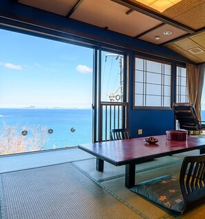 絶景和室スイート [風月亭(14帖+6帖+4.5帖] 禁煙 | WiFi (無料)